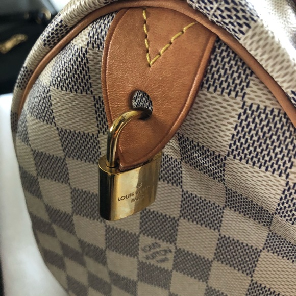 Meet your Posher, Melissa - Picture 3 of 8